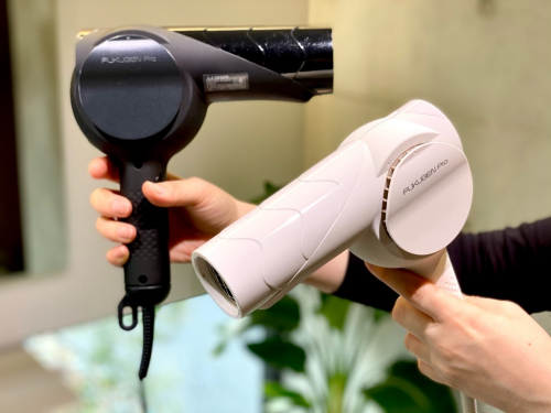 超美品】噂の復元ヘアドライヤー 半額の8,800円で譲ります！ せこい